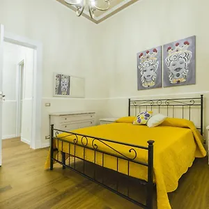  Apartment Martoglio - -